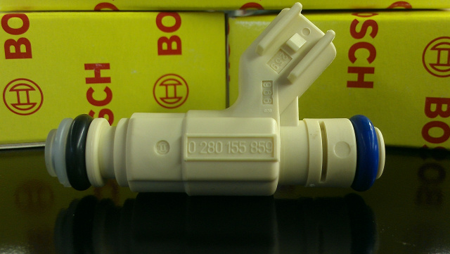 New Bosch Fuel injector 0280155859